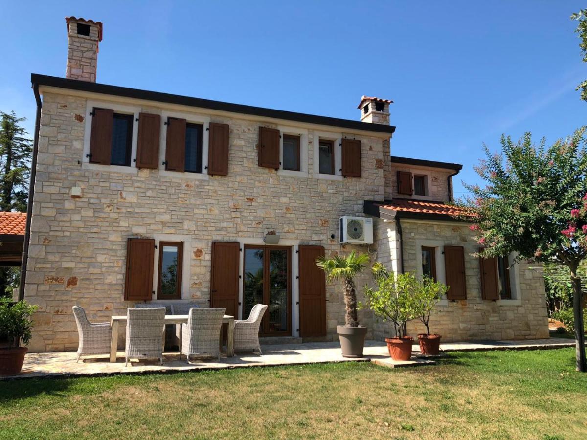Casa Stefanie Villa Kaštelir Exterior foto