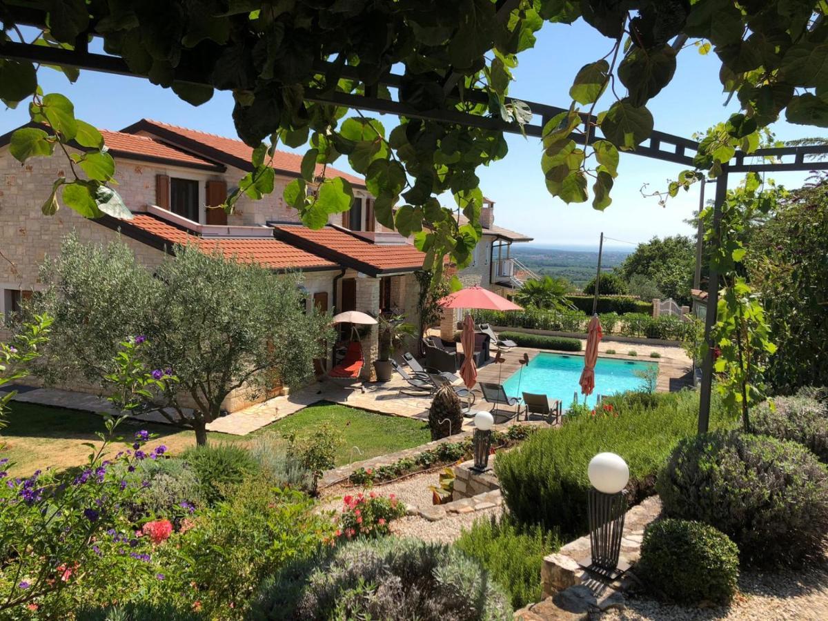 Casa Stefanie Villa Kaštelir Exterior foto